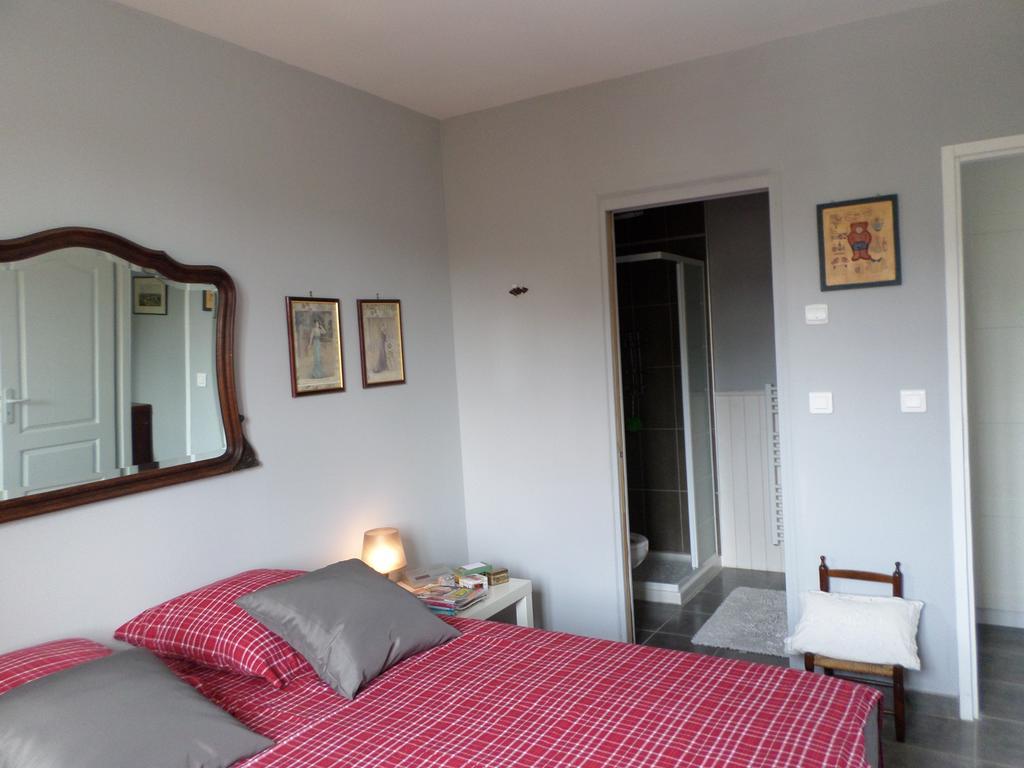 Les Broussous Bed and Breakfast Sauve Rum bild