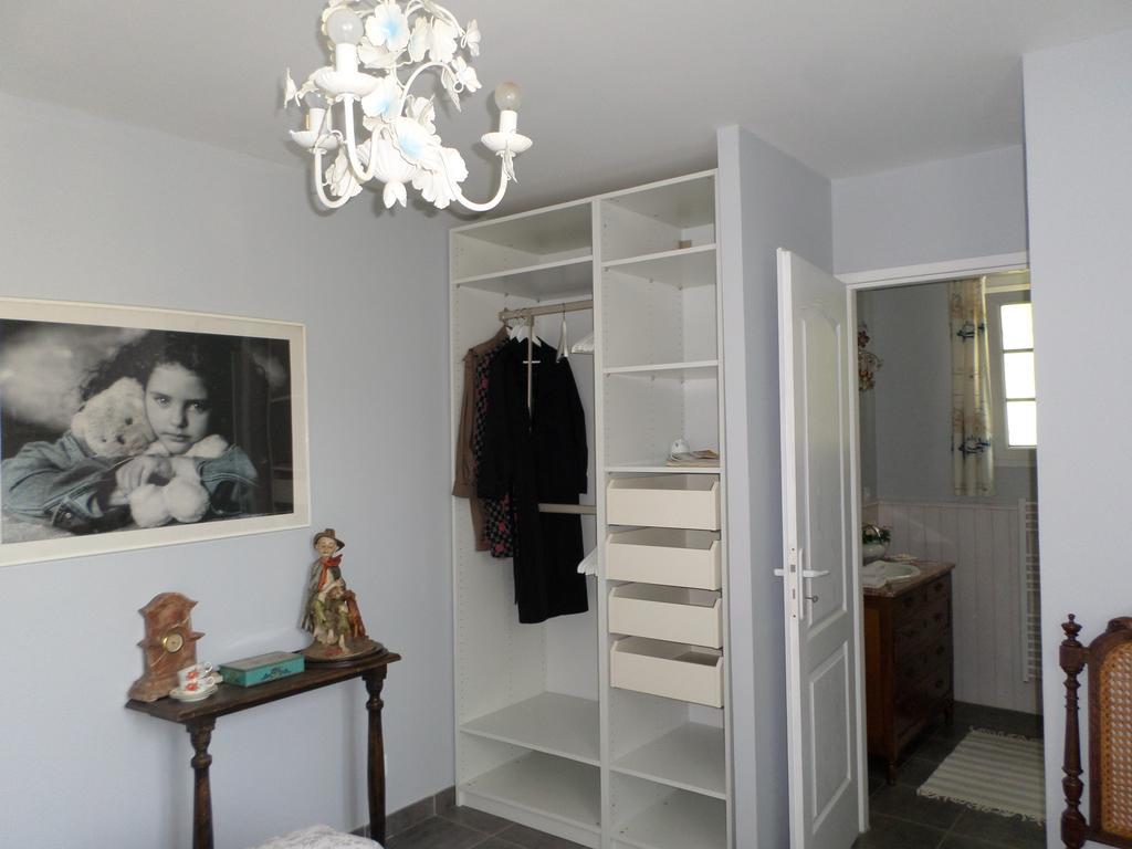 Les Broussous Bed and Breakfast Sauve Rum bild