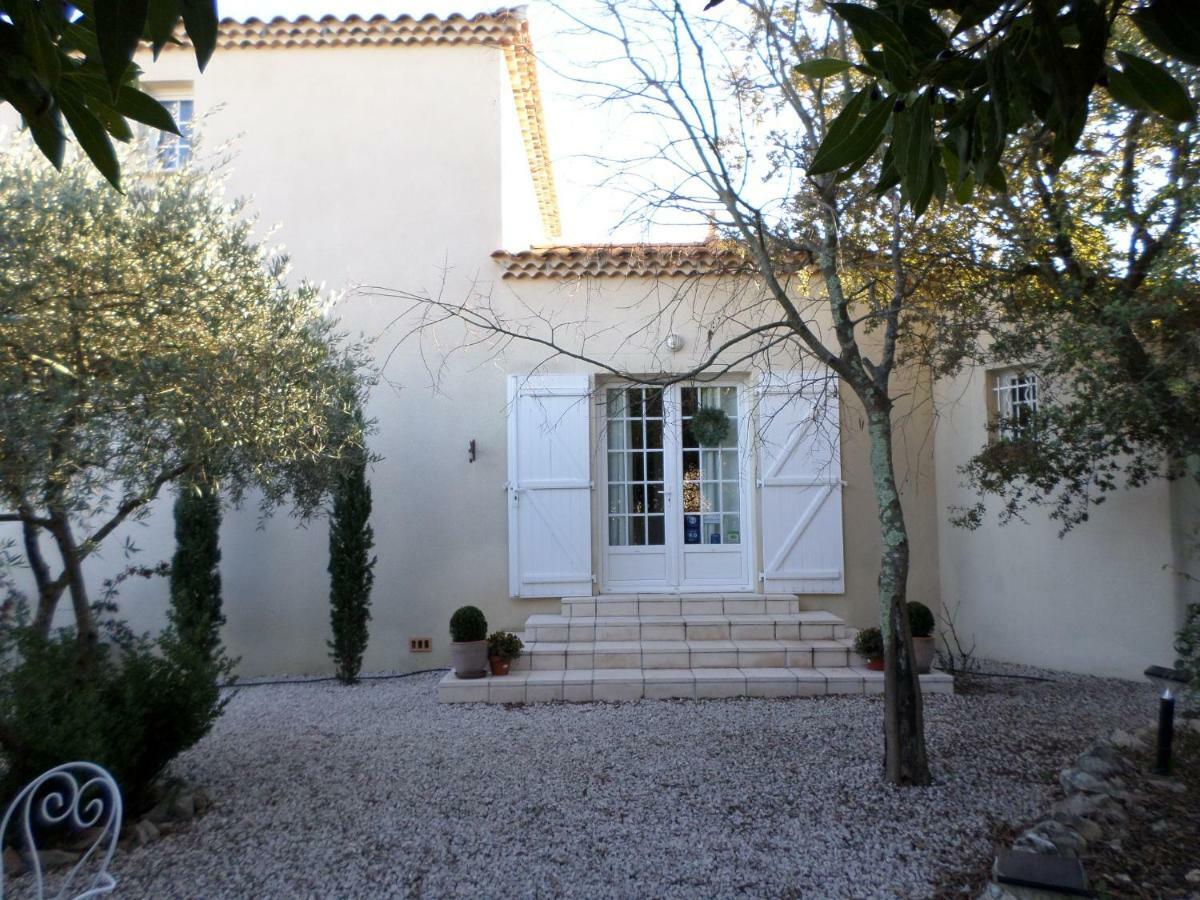 Les Broussous Bed and Breakfast Sauve Exteriör bild