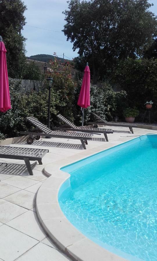 Les Broussous Bed and Breakfast Sauve Exteriör bild