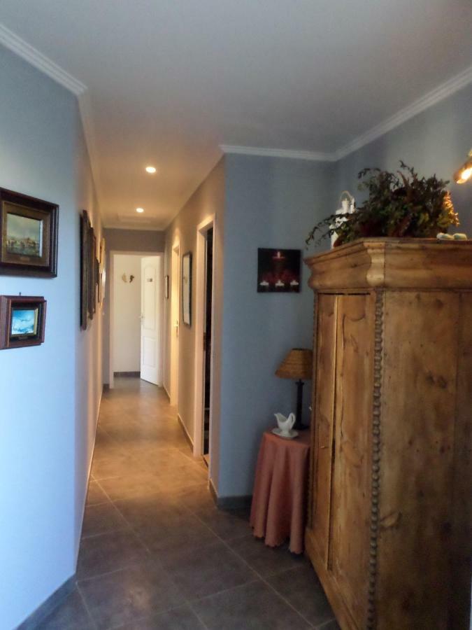 Les Broussous Bed and Breakfast Sauve Exteriör bild